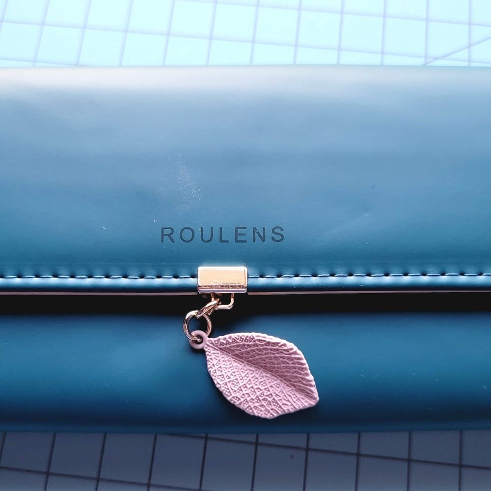 Womans Trifold Wallet
